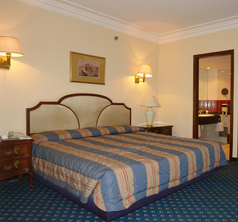 Shepheard Hotel Kaherah Bilik gambar